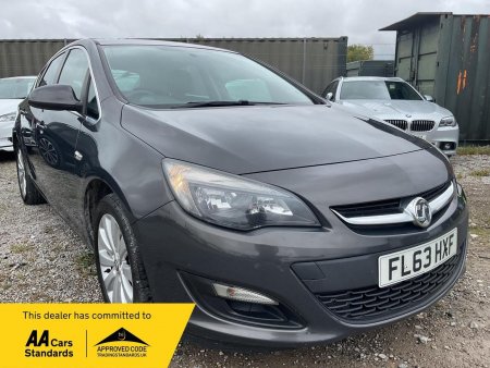 VAUXHALL ASTRA 1.6 16v Tech Line Euro 5 5dr
